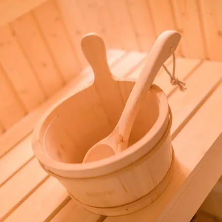 Pearl Of The Palace District With Private Sauna * 부다페스트