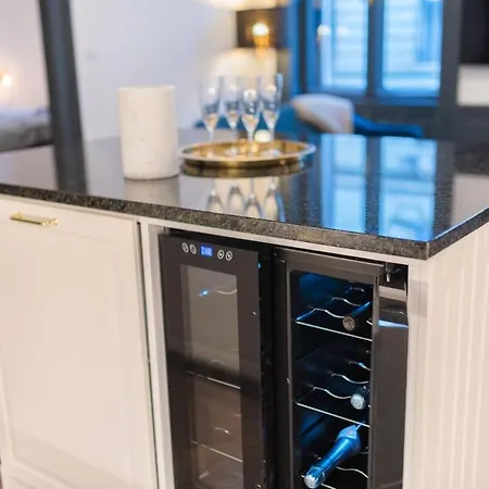 Pearl Of The Palace District With Private Sauna *