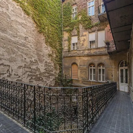 Pearl Of The Palace District With Private Sauna