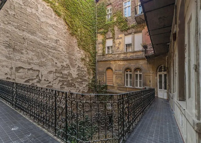 Pearl Of The Palace District With Private Sauna