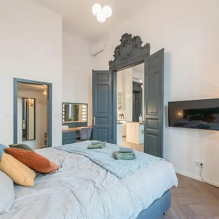 Pearl Of The Palace District With Private Sauna *